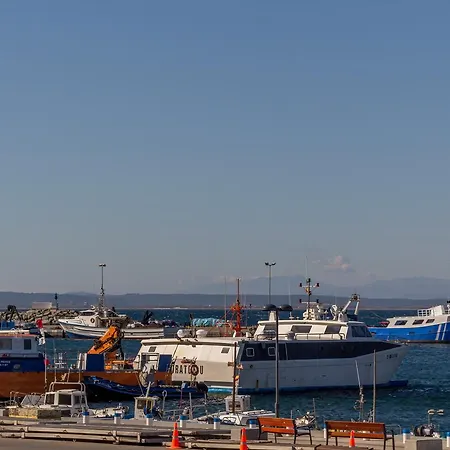 Agi Port De *